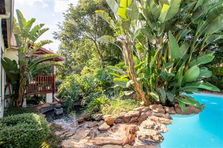 False - Hotel For Sale in Sandton Central, Sandton, Gauteng - M19021