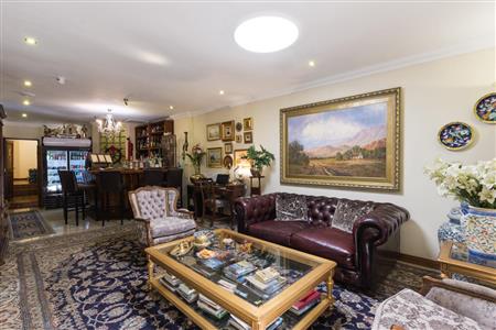False - Hotel For Sale in Sandton Central, Sandton, Gauteng - M19021