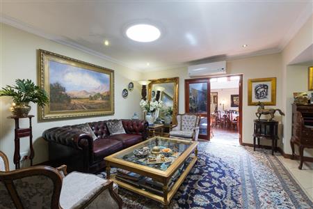 False - Hotel For Sale in Sandton Central, Sandton, Gauteng - M19021