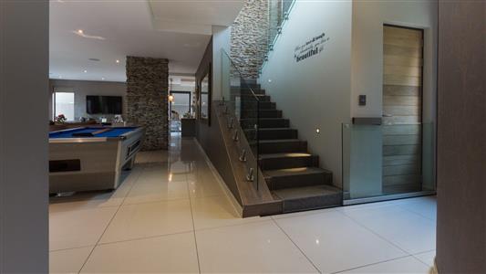 False - House For Sale in Woodmead, Sandton, Gauteng - M10339