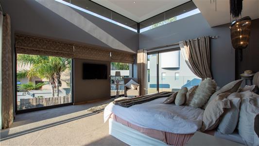 False - House For Sale in Woodmead, Sandton, Gauteng - M10339