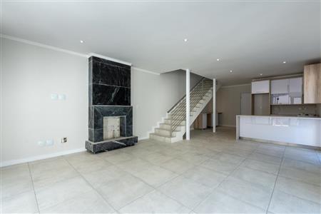 False - Apartment For Sale in Bryanston, Sandton, Gauteng - M10109