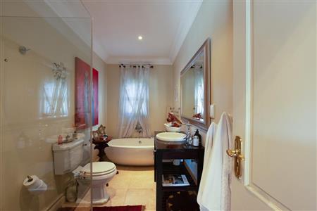 False - House For Sale in Bryanston, Sandton, Gauteng - M11760