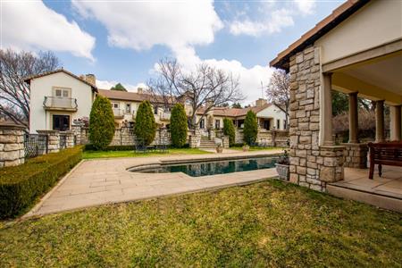 False - House For Sale in Bryanston, Sandton, Gauteng - M11760