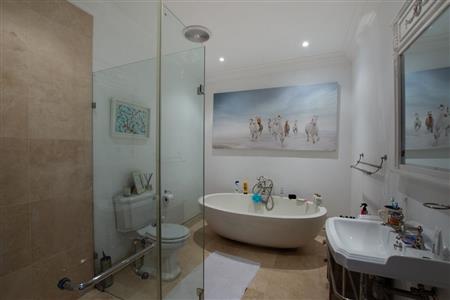 False - House For Sale in Bryanston, Sandton, Gauteng - M11760