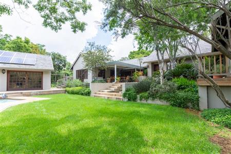 False - House For Sale in Bryanston, Sandton, Gauteng - M10392