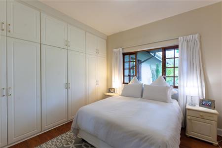 False - House For Sale in Bryanston, Sandton, Gauteng - M10392