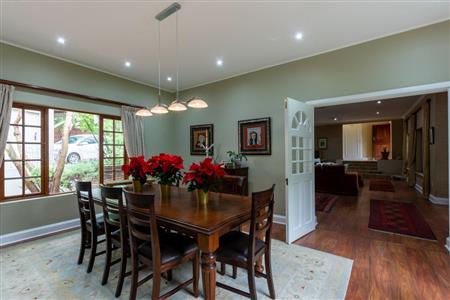 False - House For Sale in Bryanston, Sandton, Gauteng - M10392