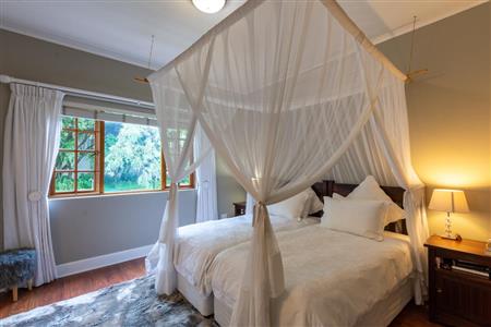 False - House For Sale in Bryanston, Sandton, Gauteng - M10392