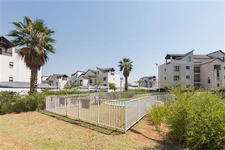 False - Apartment For Sale in Dainfern, Sandton, Gauteng - M11313