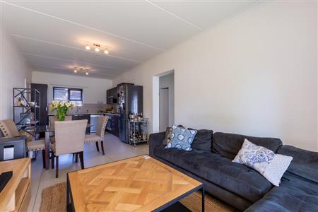False - Apartment For Sale in Dainfern, Sandton, Gauteng - M11313