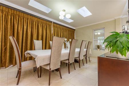 False - House For Sale in Bryanston, Sandton, Gauteng - M12275