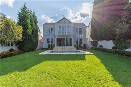 False - House For Sale in Bryanston, Sandton, Gauteng - M12275
