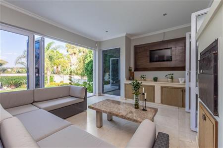 False - House For Sale in Bryanston, Sandton, Gauteng - M12275