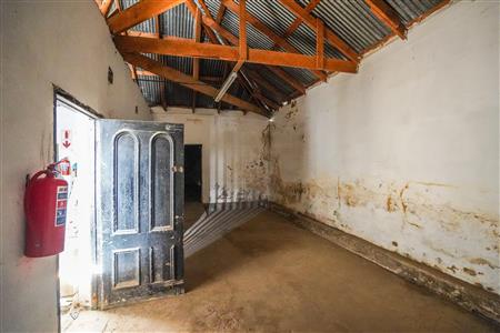 False - Office For Sale in Alice, Eastern Cape - M19169