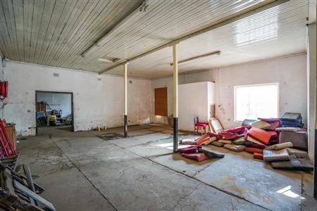False - Office For Sale in Alice, Eastern Cape - M19169