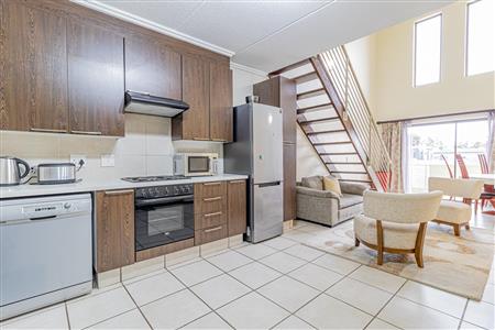 False - Apartment For Sale in Bryanston, Sandton, Gauteng - M11839