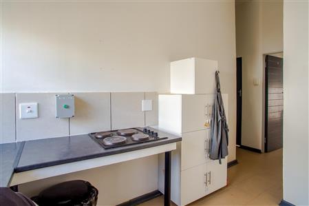 False - Apartment Block For Sale in Alice, Eastern Cape - M19254