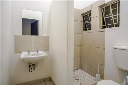False - Apartment Block For Sale in Alice, Eastern Cape - M19254
