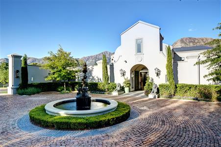 False - House For Sale in Franschhoek, Western Cape - M110252