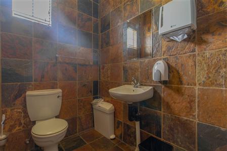 False - Office To Rent in Weltevreden Park, Roodepoort, Gauteng - M111792