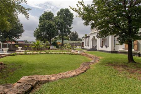 False - Office To Rent in Weltevreden Park, Roodepoort, Gauteng - M111792
