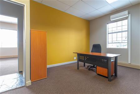 False - Office To Rent in Weltevreden Park, Roodepoort, Gauteng - M111792