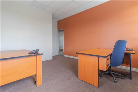 False - Office To Rent in Weltevreden Park, Roodepoort, Gauteng - M111792