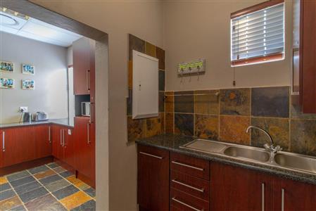 False - Office To Rent in Weltevreden Park, Roodepoort, Gauteng - M111792