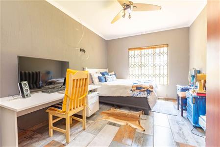 Farm For Sale in Buffelspoort Eco Estate, Modimolle, Limpopo - M110465