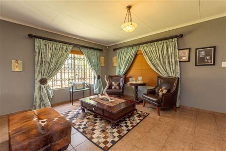 Farm For Sale in Buffelspoort Eco Estate, Modimolle, Limpopo - M110465