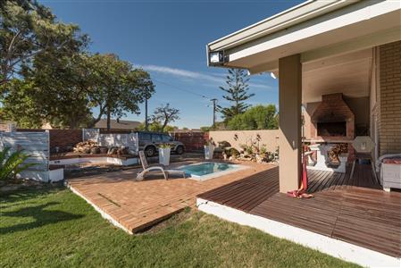 False - House For Sale in Flamingo Vlei, Blouberg, Western Cape - M110632