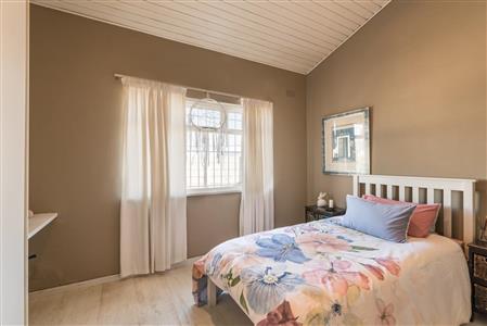 False - House For Sale in Flamingo Vlei, Blouberg, Western Cape - M110632