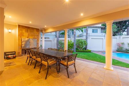 False - House For Sale in Woodmead, Sandton, Gauteng - M110663
