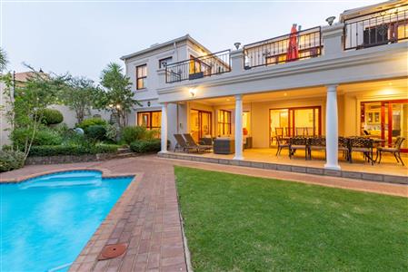 False - House For Sale in Woodmead, Sandton, Gauteng - M110663