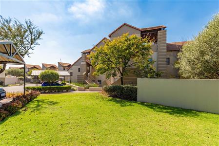 False - Townhouse For Sale in Fourways, Sandton, Gauteng - M112844