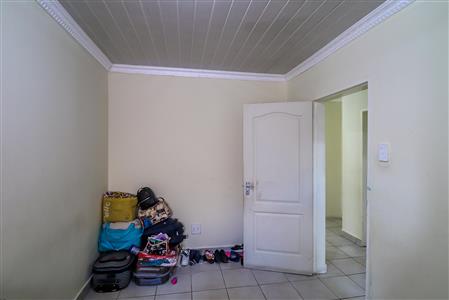 False - House For Sale in Buffalo Flats, East London, Eastern Cape - M113134