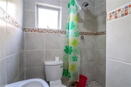 False - House For Sale in Buffalo Flats, East London, Eastern Cape - M113134