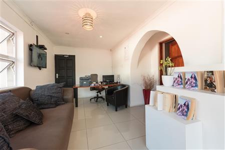 False - House For Sale in Sunridge, Blouberg, Western Cape - M114367