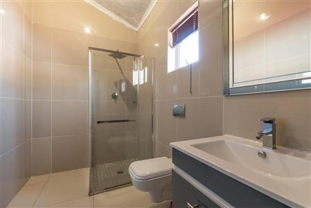 False - House For Sale in Sunridge, Blouberg, Western Cape - M114367