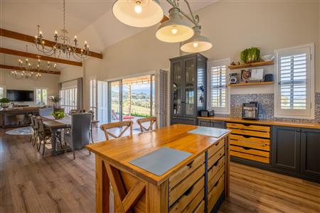 False - Farm For Sale in Stellenbosch Farms, Stellenbosch, Western Cape - M114415