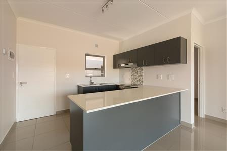 False - Apartment For Sale in Edgemead, Goodwood, Western Cape - M110191