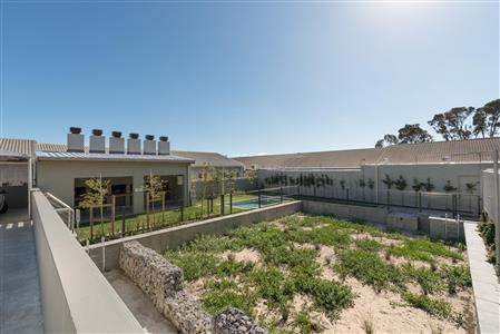 False - Apartment For Sale in Edgemead, Goodwood, Western Cape - M110191