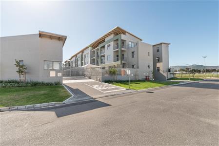 False - Apartment For Sale in Edgemead, Goodwood, Western Cape - M110191