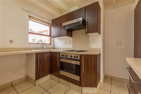 False - Apartment For Sale in Witkoppen, Sandton, Gauteng - M114635