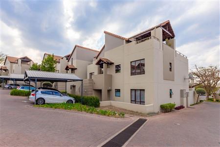 False - Apartment For Sale in Witkoppen, Sandton, Gauteng - M114635