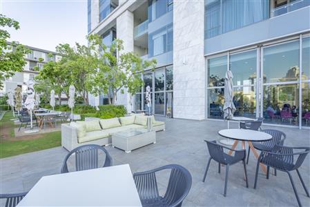 False - Apartment For Sale in Sandhurst, Sandton, Gauteng - M116162