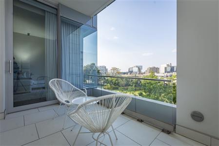 False - Apartment For Sale in Sandhurst, Sandton, Gauteng - M116162