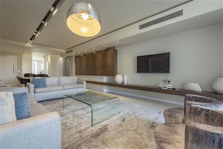 False - Apartment For Sale in Sandhurst, Sandton, Gauteng - M116162