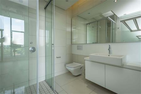 False - Apartment For Sale in Sandhurst, Sandton, Gauteng - M116226